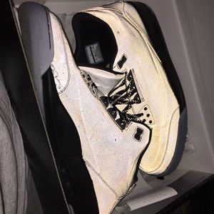 Assortment of Jordan's and foamposites size 13